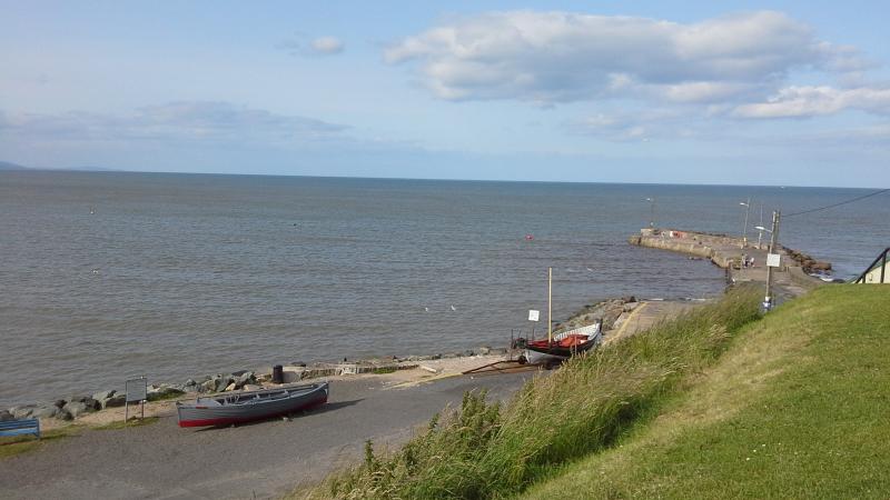 Read more about the article Troubled yacht towed to safety at Cahore Harbour