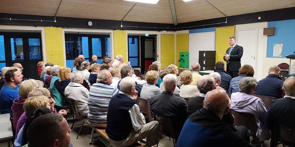 You are currently viewing Coolgreany united to fight post office closure