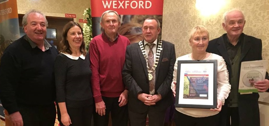 You are currently viewing Monageer Tidy Towns wins national award