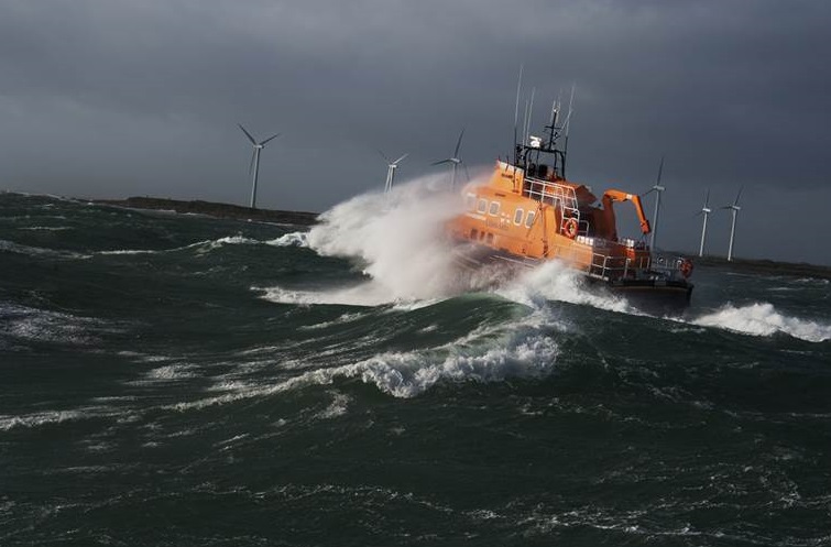 Read more about the article Stay safe as Wexford prepares for Storm Brendan