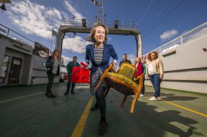 Read more about the article Bring Your Own Chair on the Ballyhack ferry!