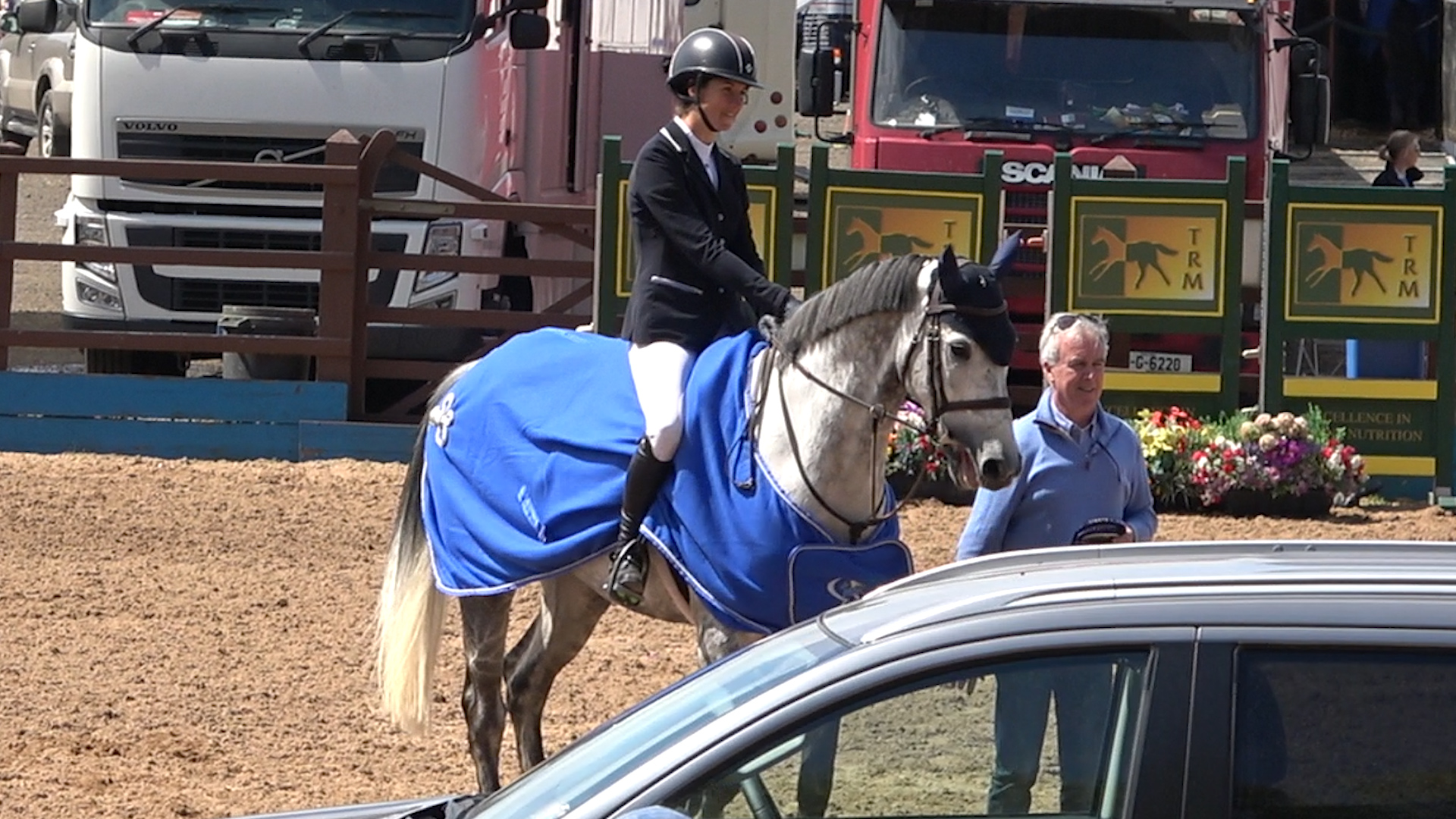 Read more about the article Wexford riders book their Horse Show tickets