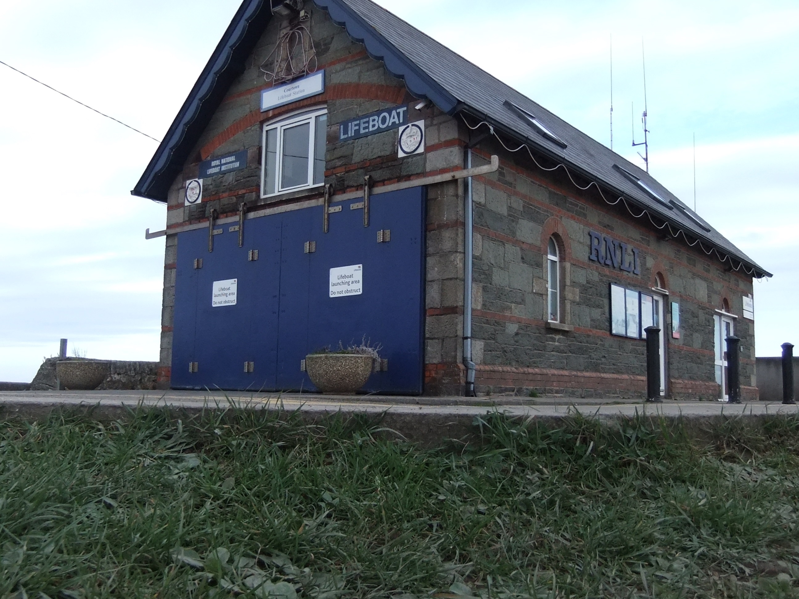 Read more about the article Courtown Lifeboat launched to assist Arklow RNLI