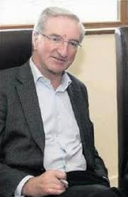 You are currently viewing Tributes paid to ex-GAA chief Simon Kennedy