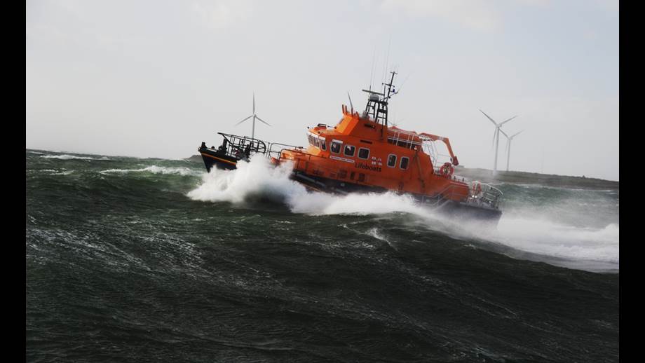 Read more about the article One dead, another missing in Hook Head trawler tragedy