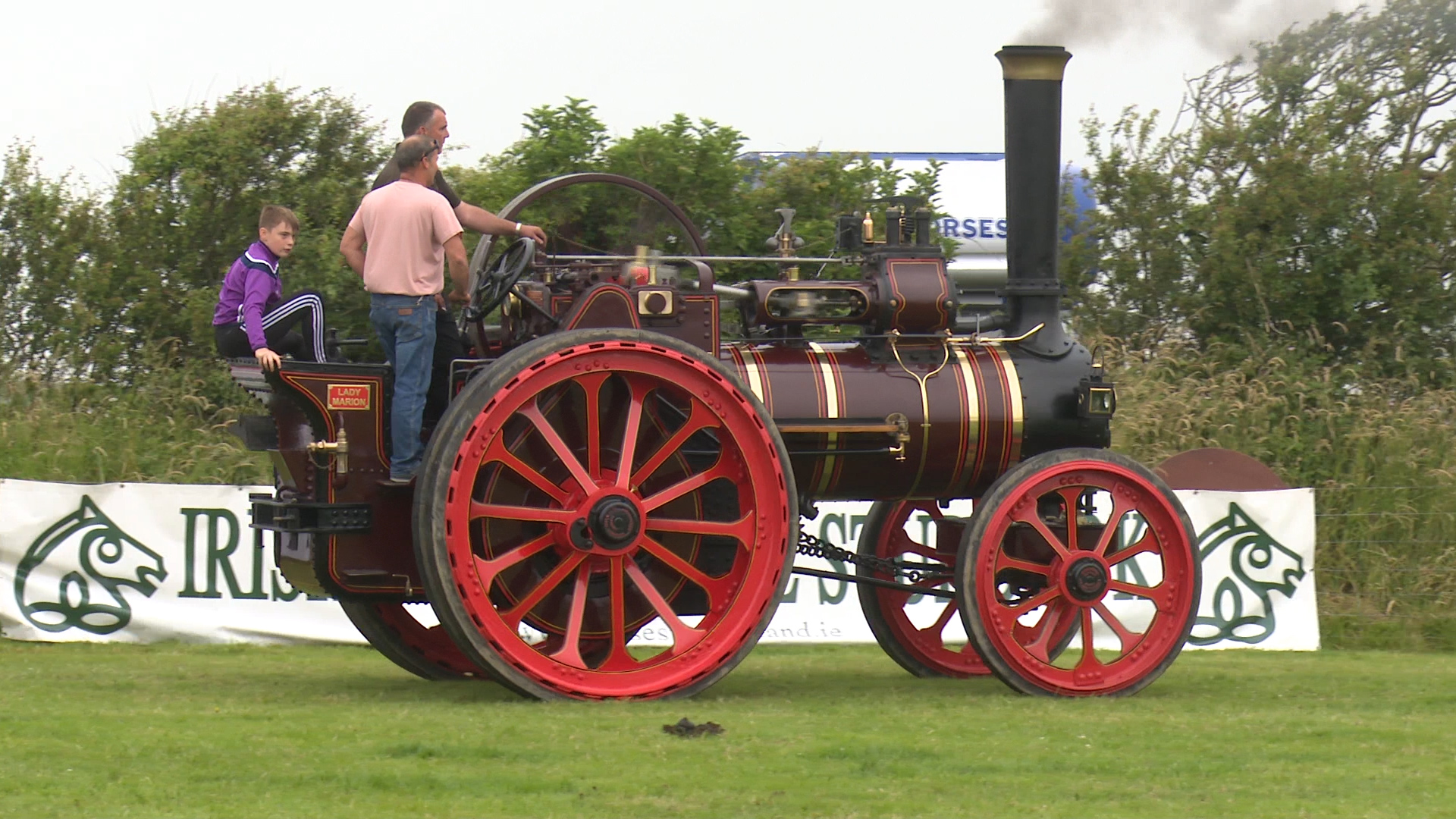 Read more about the article Vintage Machinery at the Bannow Rathangan Show