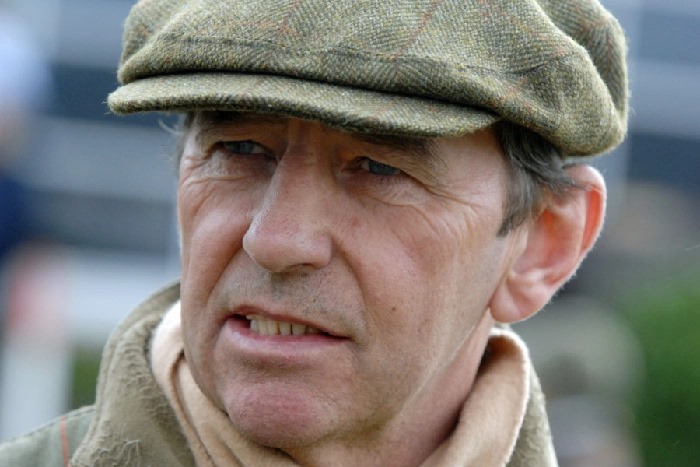 Read more about the article Final farewell to Ferdy Murphy in Cloughbawn