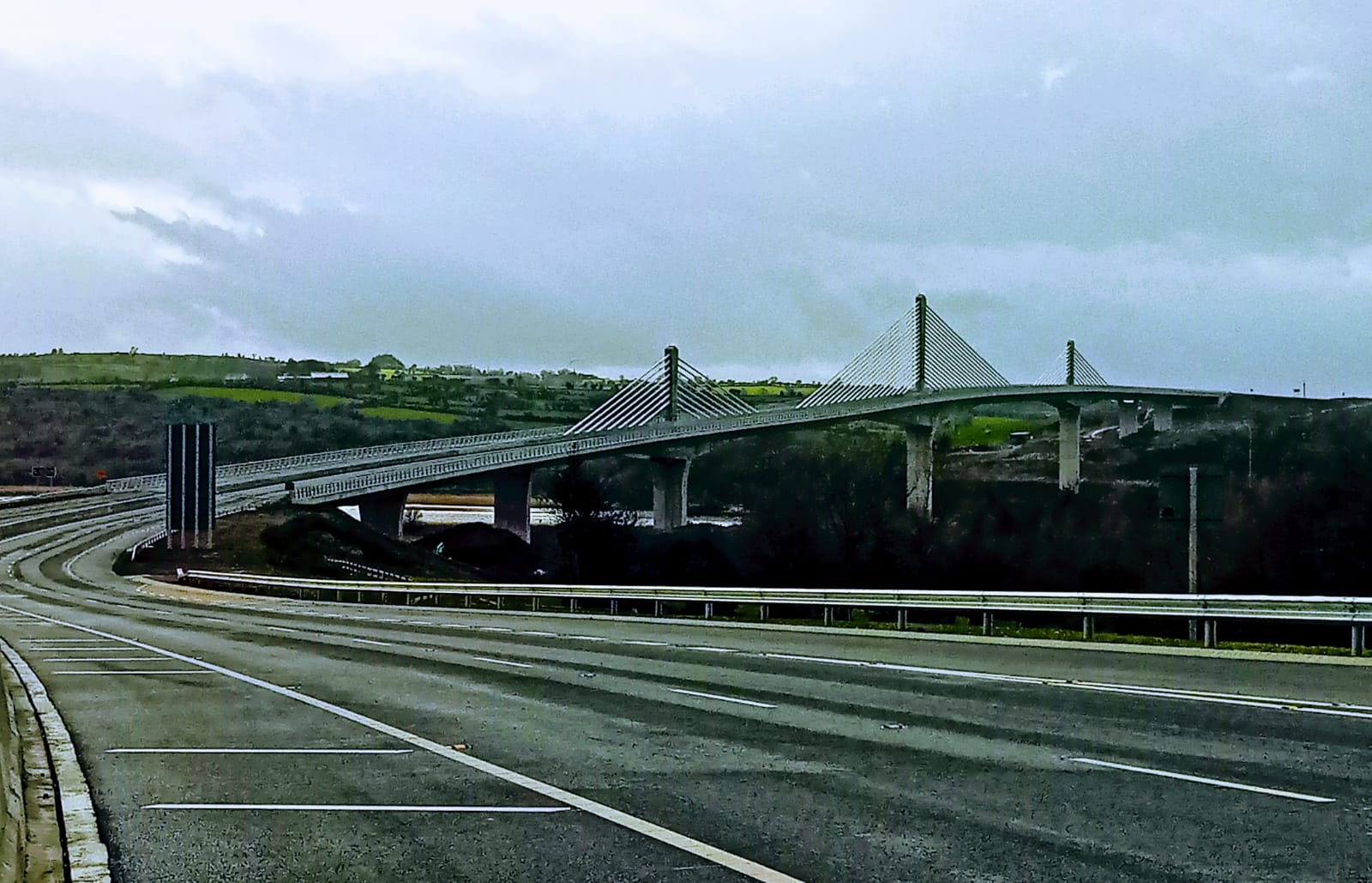 Read more about the article New bridge closed due to the weather