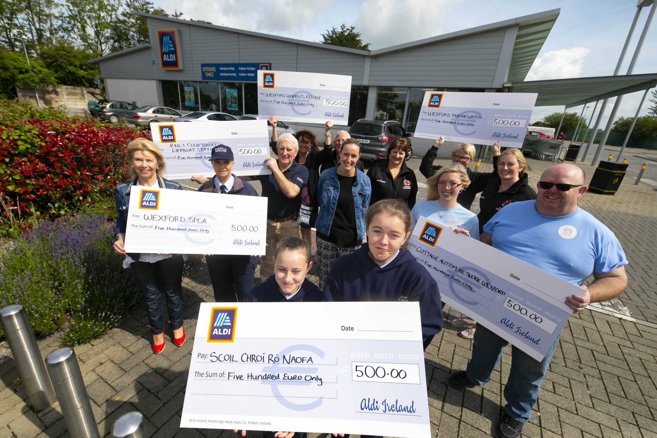 Read more about the article Wexford Charities Receive Aldi Community Grants