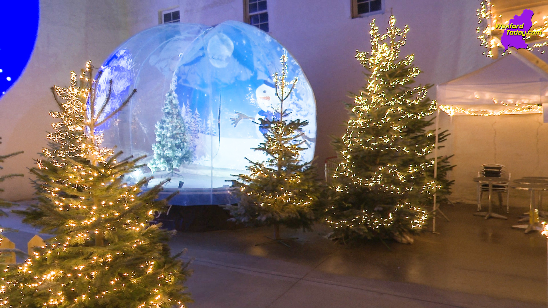Read more about the article Enniscorthy’s Snow Globe Experience